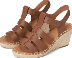 Women Gentle Souls by Kenneth Cole Capelin