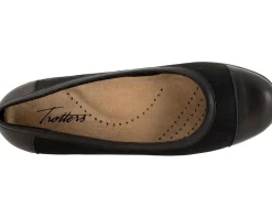 Women Trotters Delmara