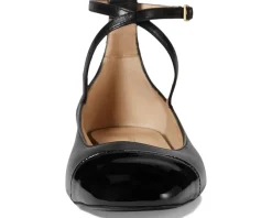 Stuart Weitzman Flats<Eden Strap Flat Black