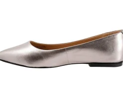 Women Trotters Estee