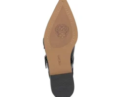 Vince Camuto Flats<Faye Black