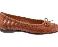 Women Trotters Gillian