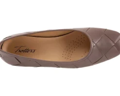 Women Trotters Hanny