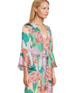 Women Maaji Enjoyable