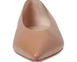 Stuart Weitzman Lina Flat Tan