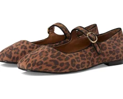 Women Seychelles Magnolia