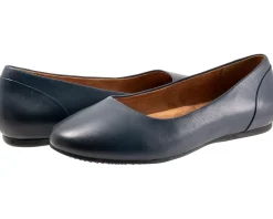 SoftWalk Flats<Shiraz Navy