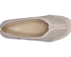 Women Easy Street Stern